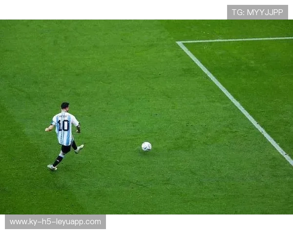 埃因霍温准备签入梅西式的短传与突破结合的球队灵魂 埃因霍温准备签入梅西式的短传与突破结合的球队灵魂