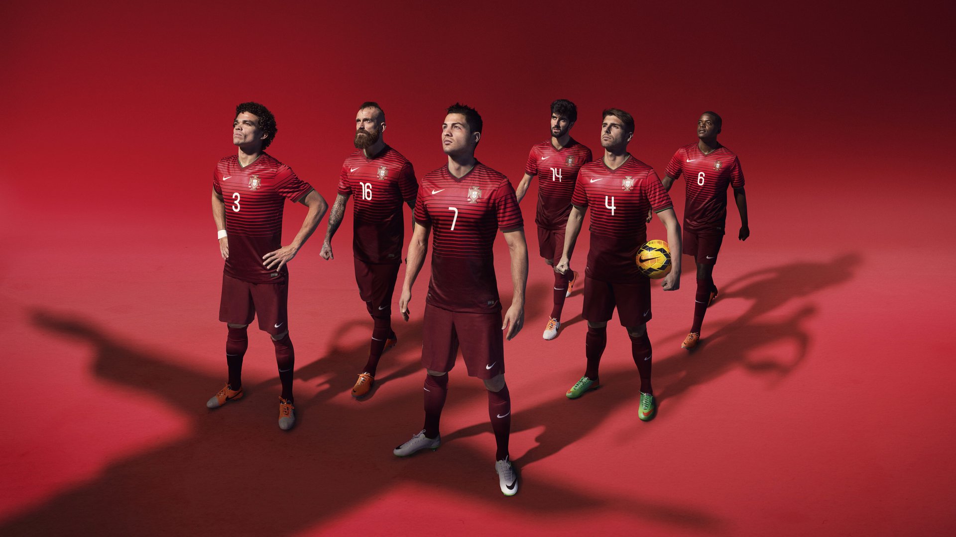 基层足球教练培训缺乏规范，基层足球教练的未来